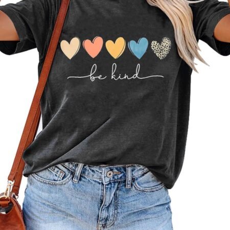 Women’s Graphic Casual T-Shirt – Trendy Short Sleeve Summer Top with Stylish Print
